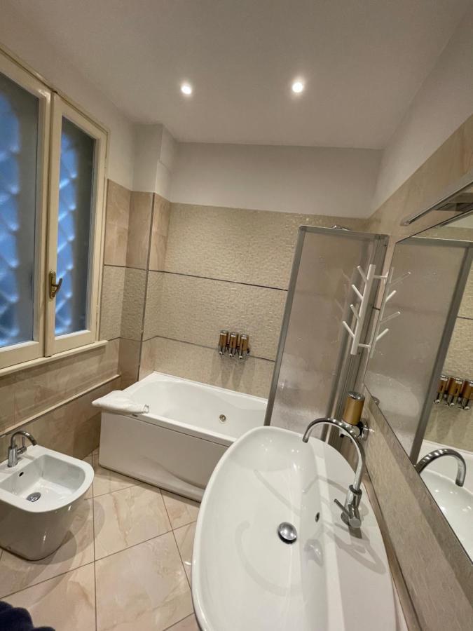 Casa Alessi In Rome Elegant, Spacious And Comfortable Apartment Exteriör bild