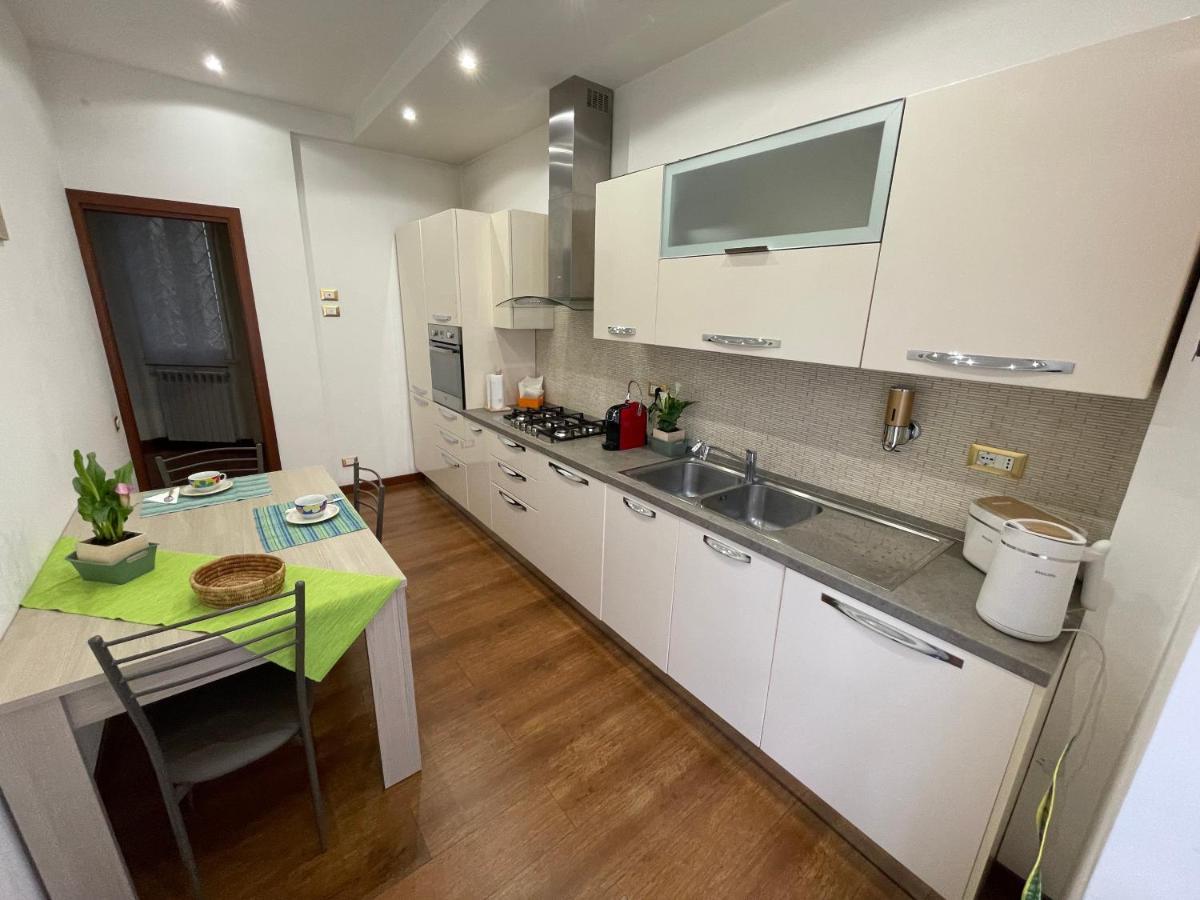 Casa Alessi In Rome Elegant, Spacious And Comfortable Apartment Exteriör bild